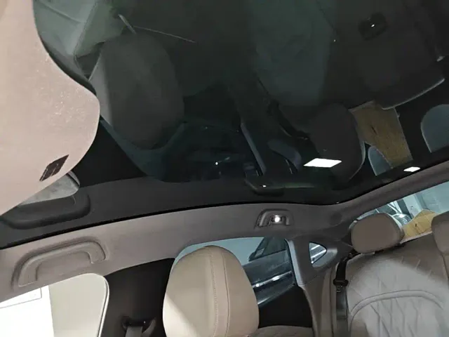 Geely Galaxy Xingyao 8 — Фото автомобиля 17
