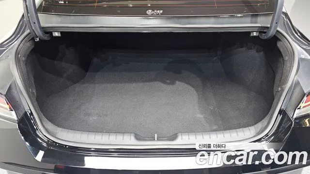 Hyundai Avante CN7 — Фото автомобиля 20