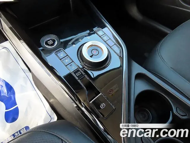 Kia Niro The All New — Фото автомобиля 9