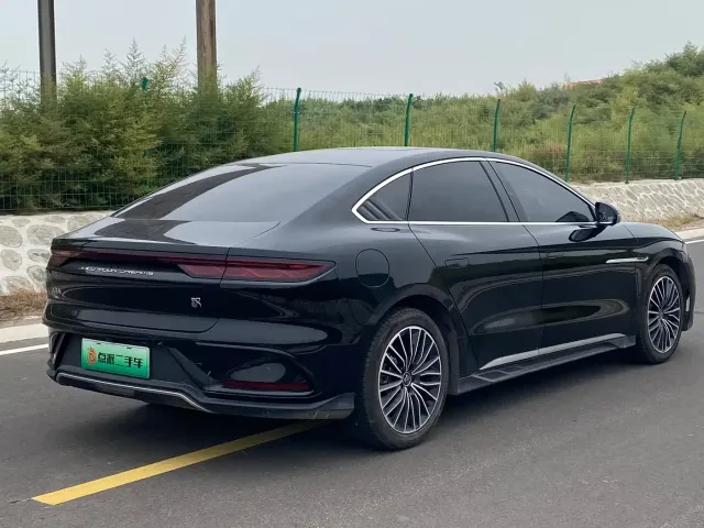 BYD Han — Фото автомобиля 6