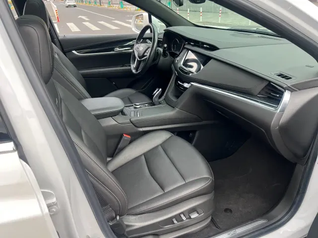 Cadillac XT5 — Фото автомобиля 12