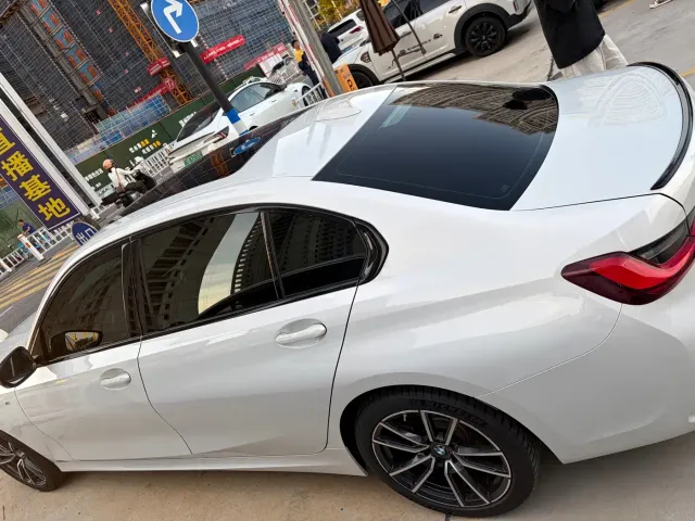 BMW 3 Series — Фото автомобиля 27