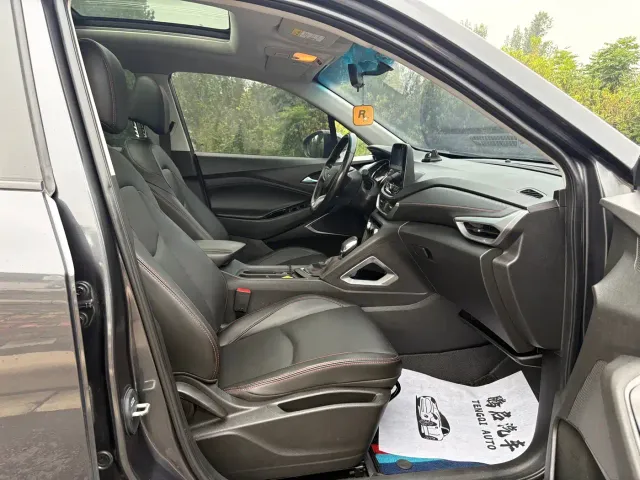 Chevrolet Orlando — Фото автомобиля 14
