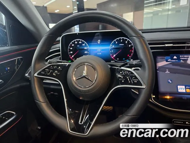 Mercedes-Benz E-Class W214 — Фото автомобиля 13