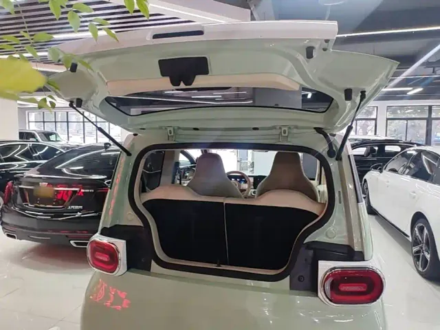 Wuling Hongguang Mini EV — Фото автомобиля 18