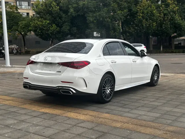 Mercedes-Benz C-Class — Фото автомобиля 12