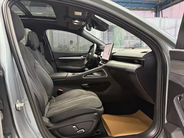 Geely Xingrui — Фото автомобиля 14