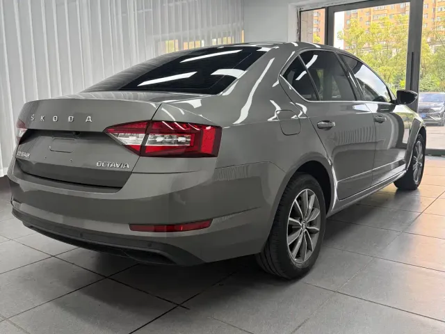 Skoda Octavia — Фото автомобиля 4