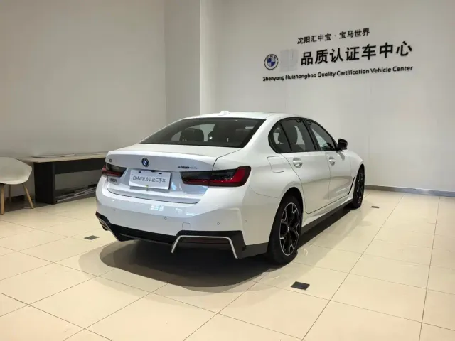 BMW i3 — Фото автомобиля 3