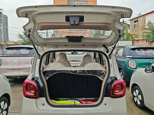 Wuling Hongguang Mini EV — Фото автомобиля 18