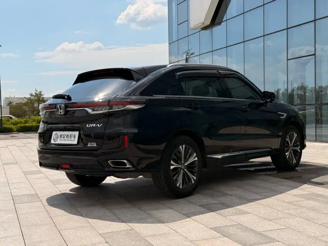 Honda UR-V — Фото автомобиля 5