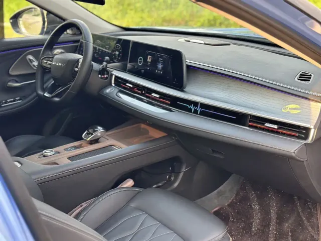 Chery Arrizo 8 — Фото автомобиля 14