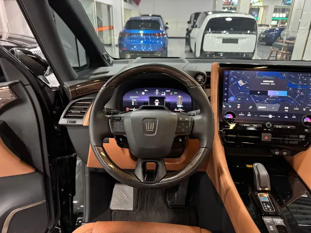 Toyota Vellfire — Фото автомобиля 11