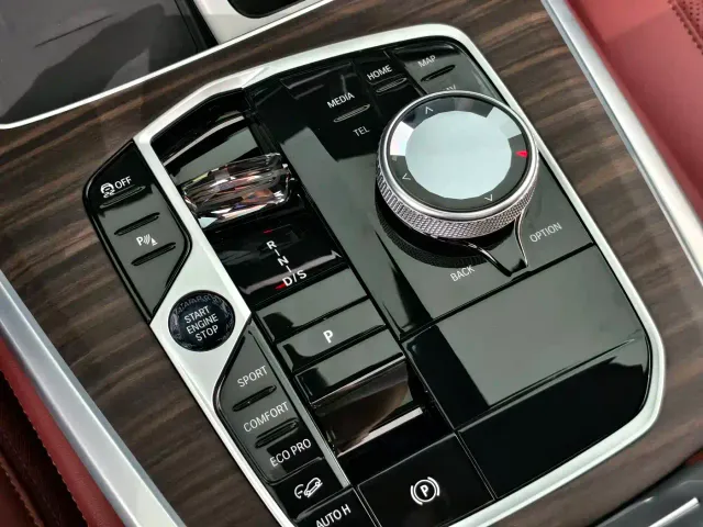 BMW X5 — Фото автомобиля 14