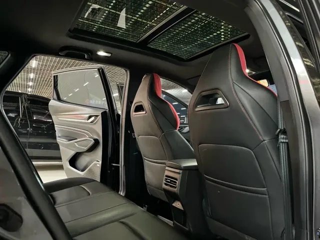 Changan X5 Plus — Фото автомобиля 9