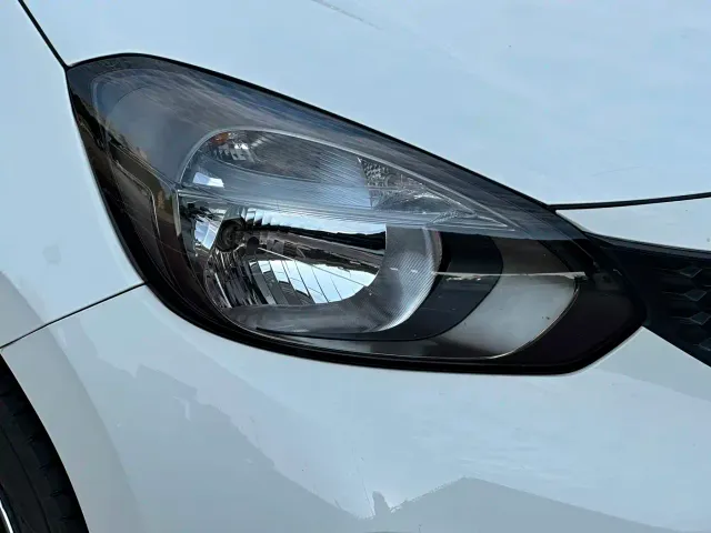 Honda Fit — Фото автомобиля 9