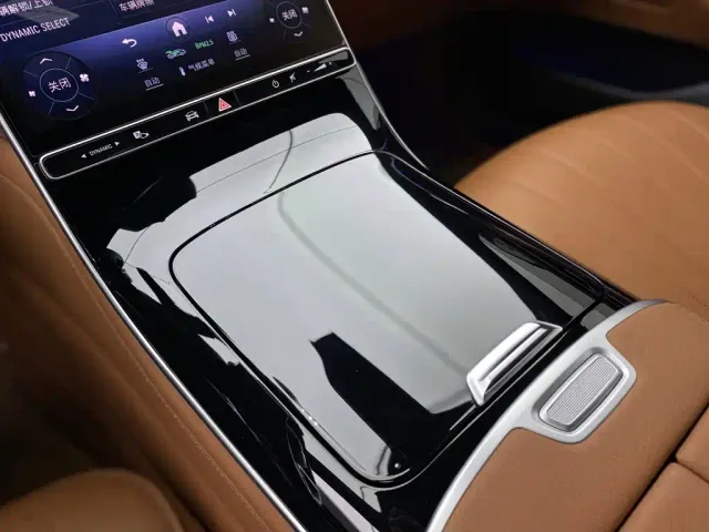 Mercedes-Benz S-Class — Фото автомобиля 15