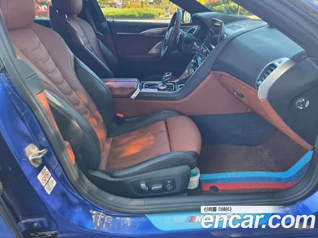 BMW 8 Series G15 — Фото автомобиля 18