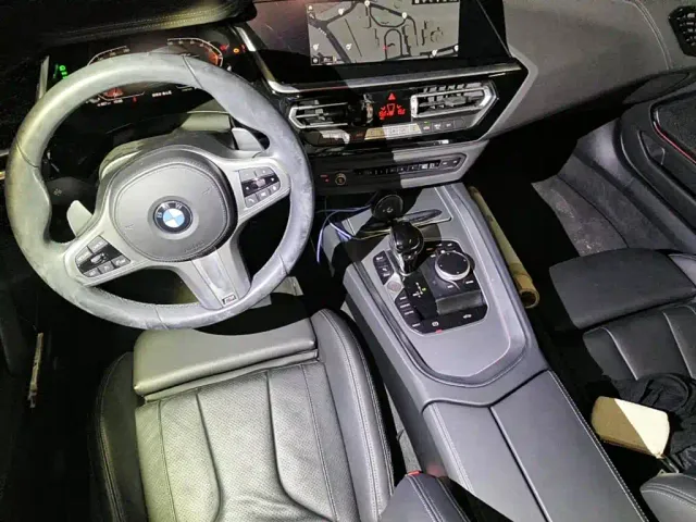 BMW Z4 — Фото автомобиля 12