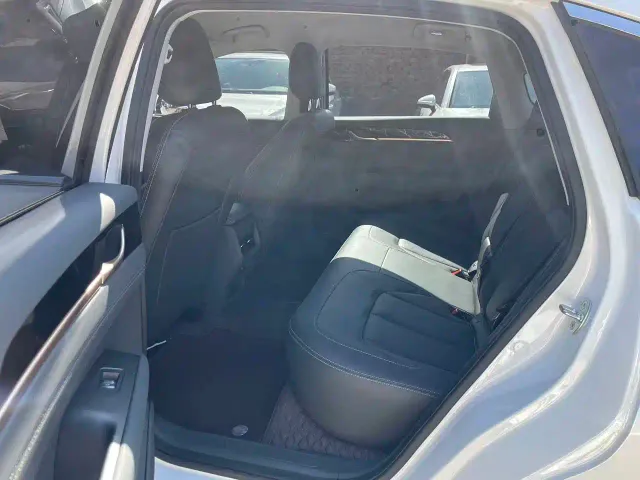 Wuling Starlight — Фото автомобиля 6