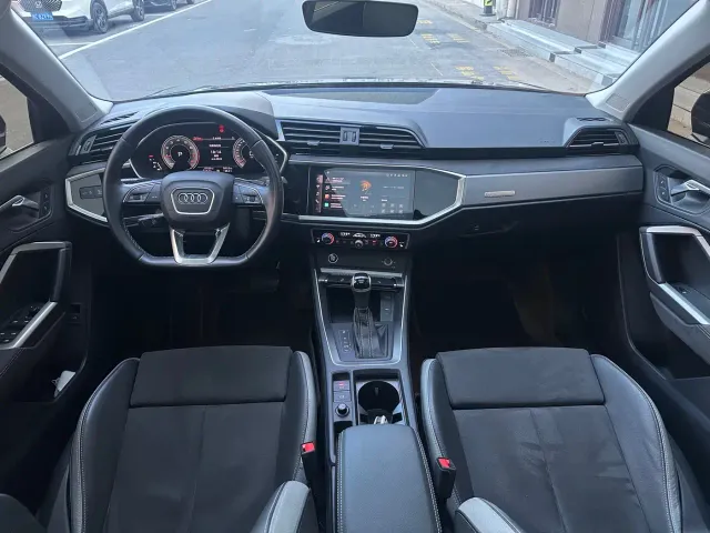 Audi Q3 — Фото автомобиля 17