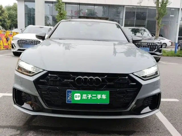 Audi A7L — Фото автомобиля 2