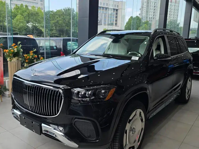 Фотография автомобиля — Mercedes-Benz GLS-Class