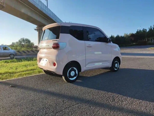 Wuling Hongguang Mini EV — Фото автомобиля 7