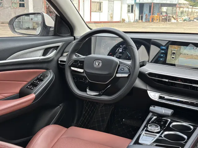 Changan Eado — Фото автомобиля 21