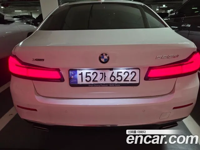 BMW 5 Series G30 — Фото автомобиля 2