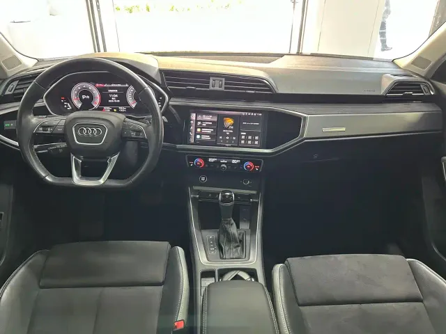 Audi Q3 — Фото автомобиля 10
