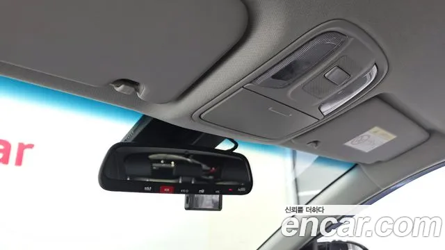 Kia Niro — Фото автомобиля 15