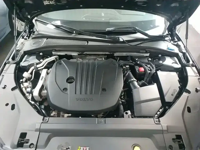 Volvo S90 — Фото автомобиля 19
