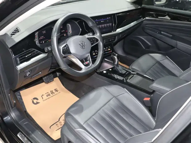 Volkswagen Passat — Фото автомобиля 9