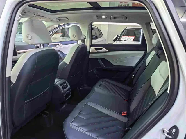 Volkswagen Tharu — Фото автомобиля 9