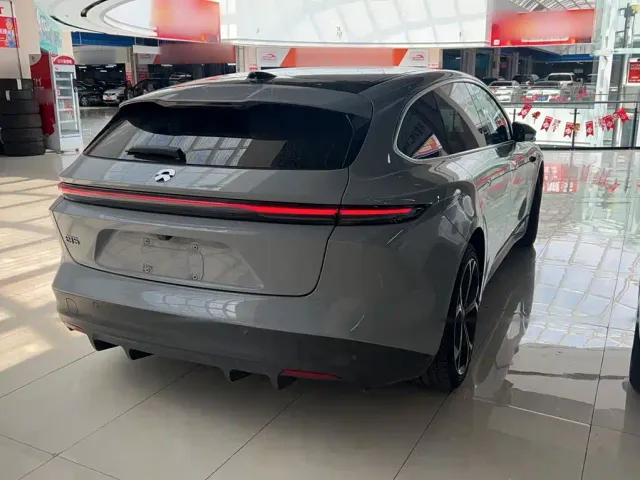 Nio ET5 Touring — Фото автомобиля 11