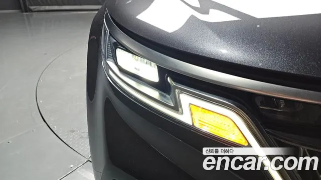 Kia Canival Carnival 4 поколение Бензин 9 мест Signature — Фото автомобиля 22