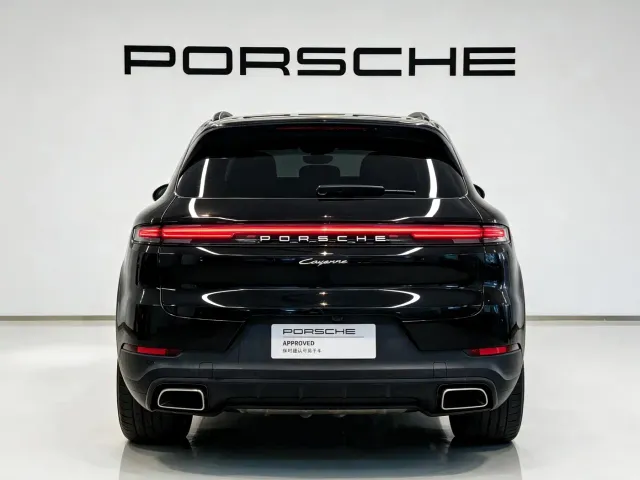 Porsche Cayenne — Фото автомобиля 5