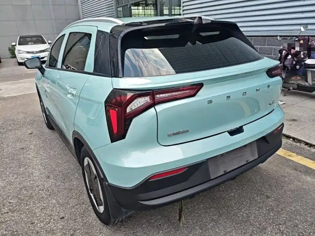 Geely Geometry E Firefly — Фото автомобиля 4