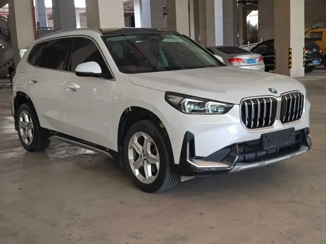 BMW X1 — Фото автомобиля 2