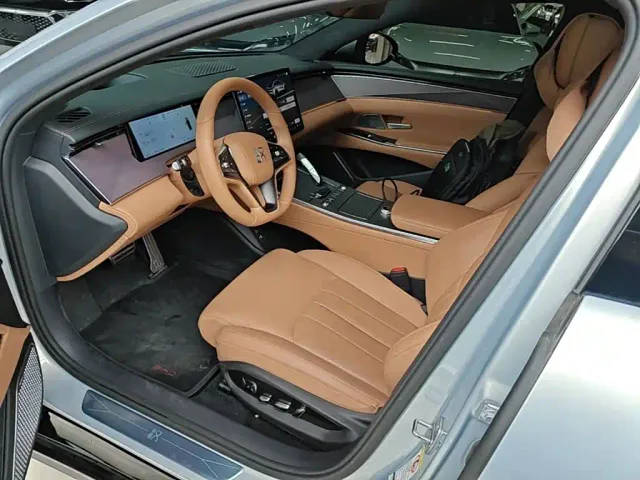 BYD Han L — Фото автомобиля 14