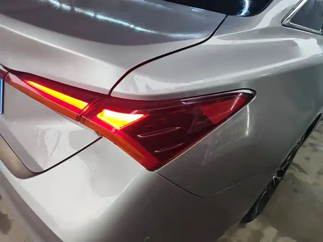 Toyota Avalon — Фото автомобиля 7