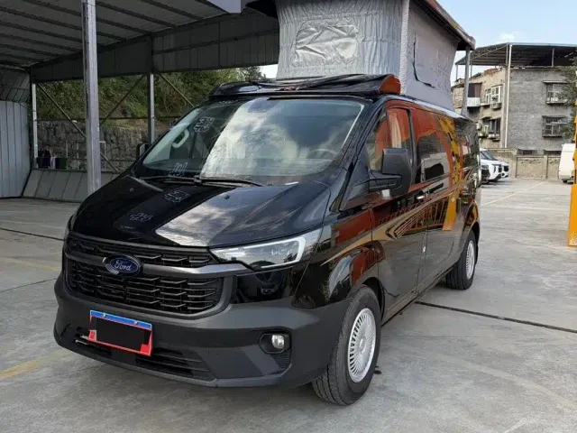 Фотография автомобиля — Ford Transit