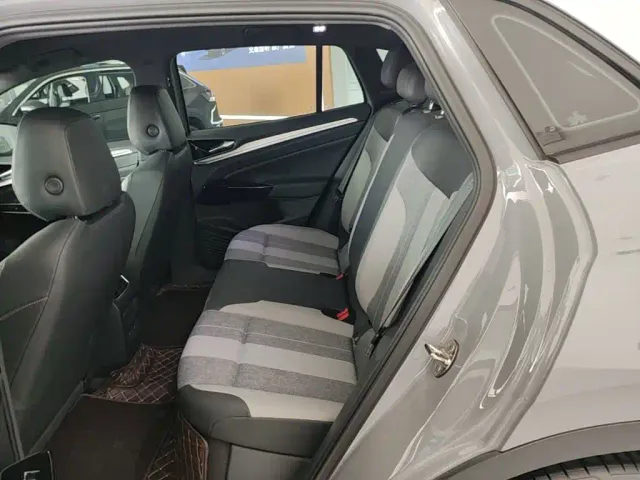 Volkswagen ID.4 Crozz — Фото автомобиля 16