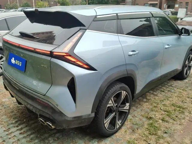 Geely Boyue — Фото автомобиля 3