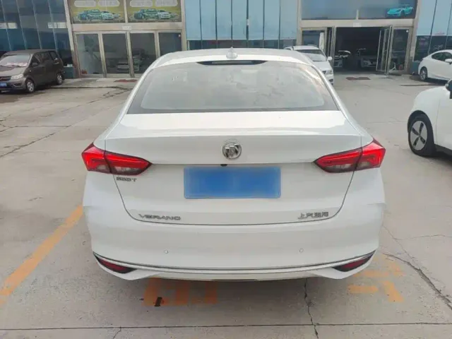 Buick Verano — Фото автомобиля 5