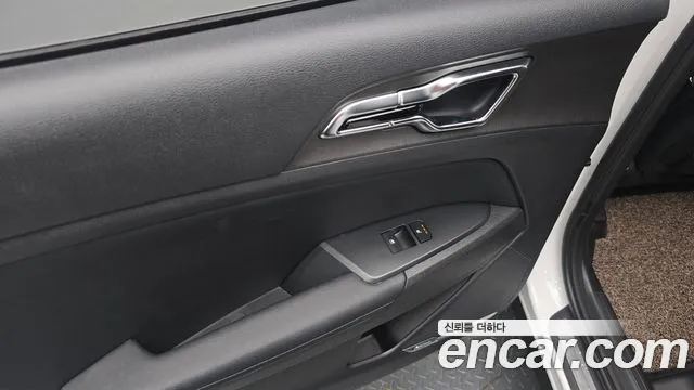 Kia Sportage — Фото автомобиля 14