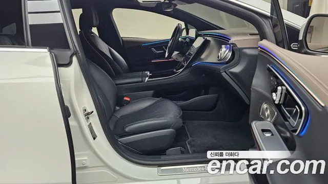 Mercedes-Benz EQE V295 — Фото автомобиля 16