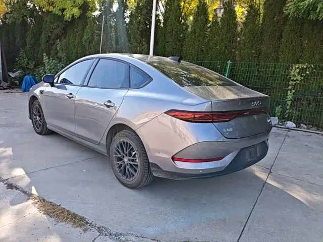 BYD Qin PLUS — Фото автомобиля 4