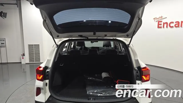 Kia Seltos Seltos Бензин 1.6 турбо 2WD — Фото автомобиля 20